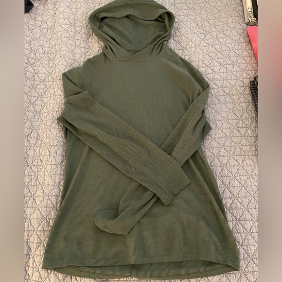 Lululemon Men’s Long-sleeve Sweatshirt Top - Picture 1 of 1